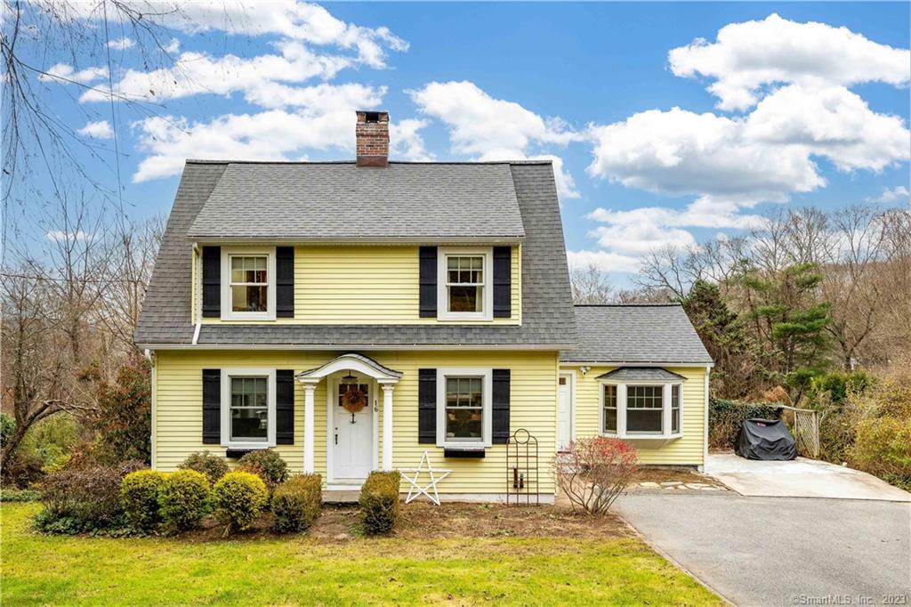 Single Family For Sale at address 16 Middlesex Avenue
