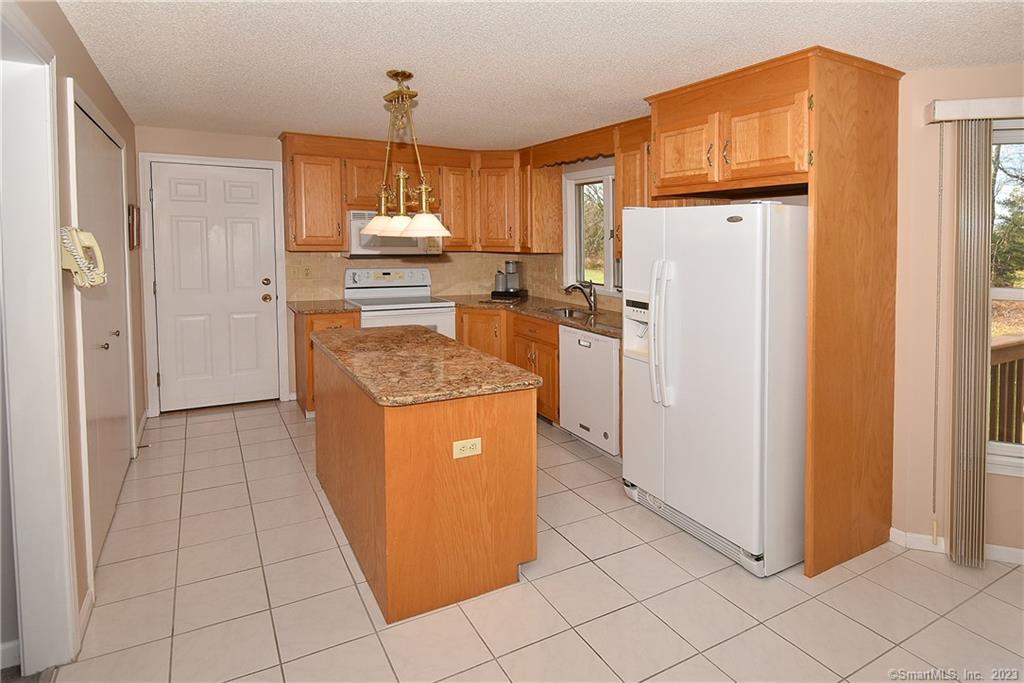18 Cardinal Way, South Windsor, CT 06074 - Thumbnail 17