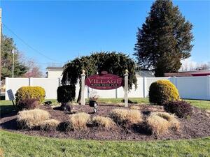 301 Main Street, Unit 33A