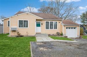 109 Weed Hill Avenue