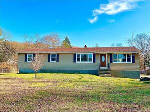 4 Seneca Drive