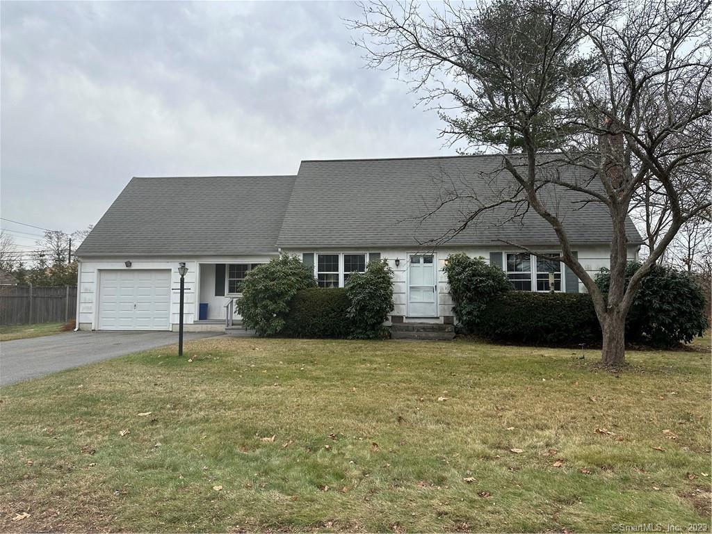 Single Family For Sale at address 28 Whitewood Street