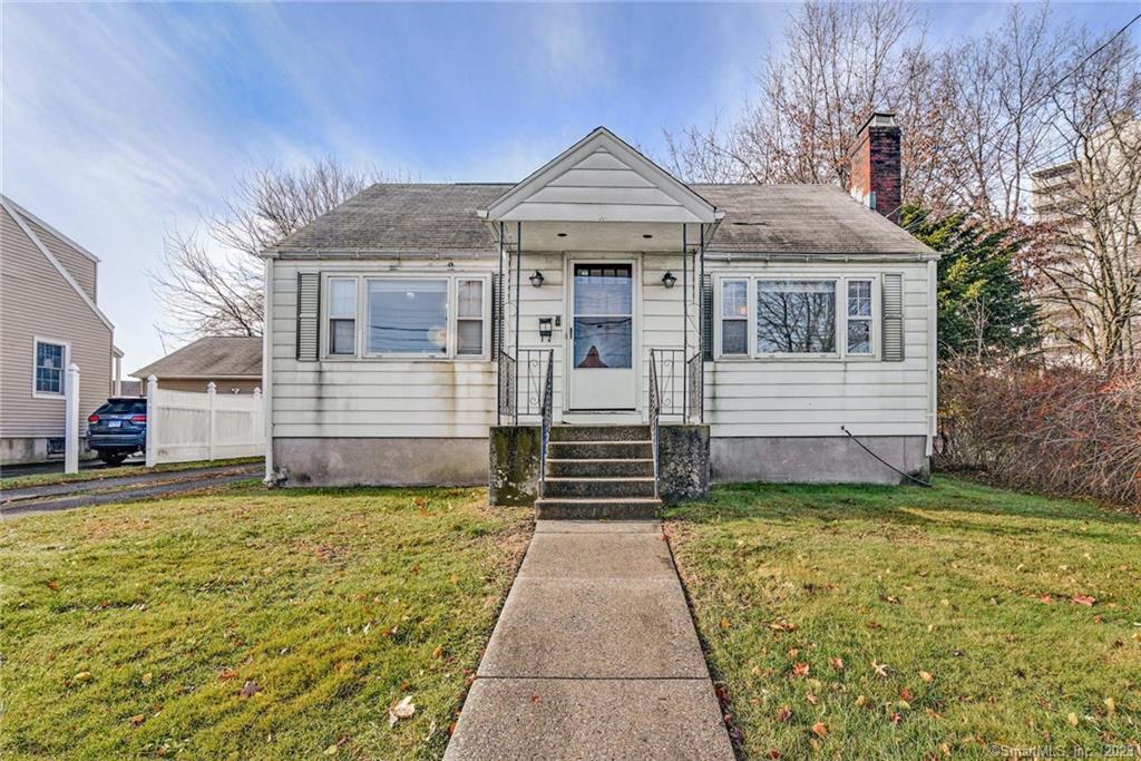 11 Stratfield Place, Bridgeport, (North End), CT, 06606 MLS