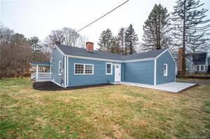 1299 Huntington Turnpike