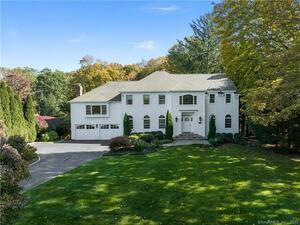 10 Evergreen Avenue