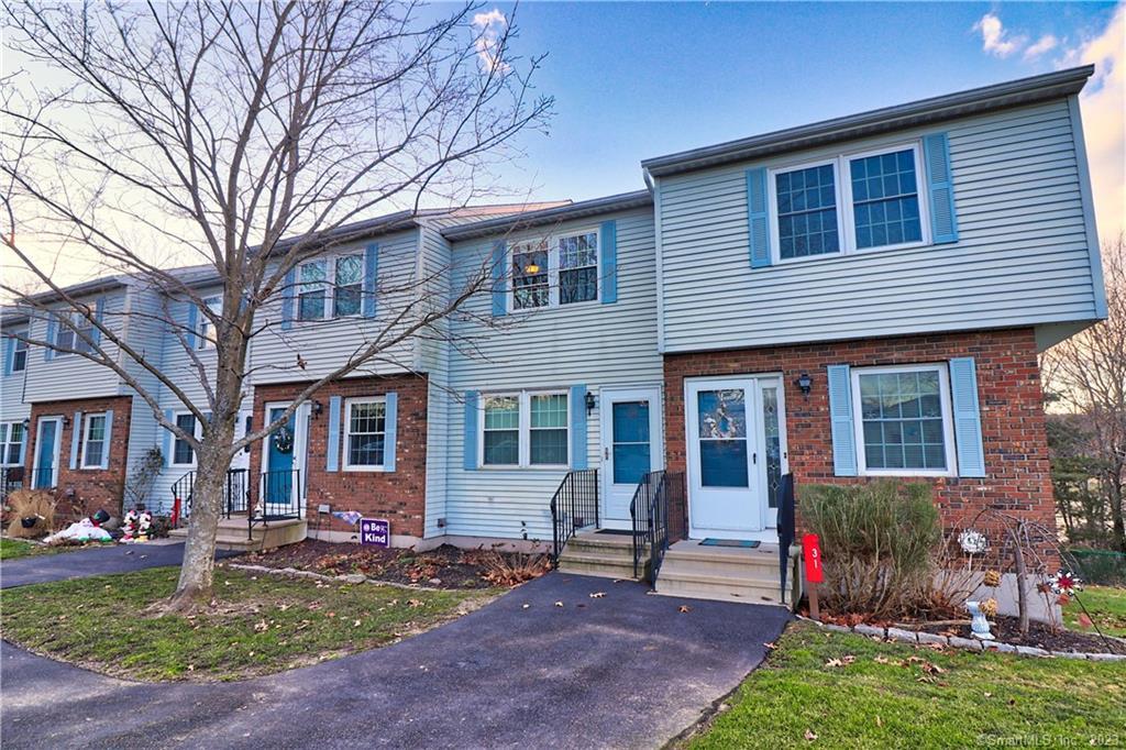13 Holt Street #30, Plymouth, CT 06786