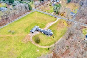 220 Banks Road