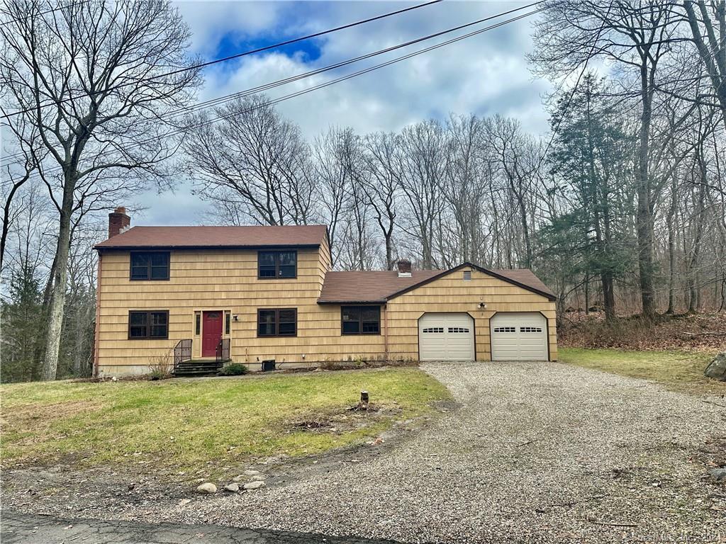 60 Taunton Lake Road — exterior photo