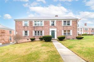 1068 Main Street, Unit 1