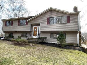 32 Botsford Hill Road