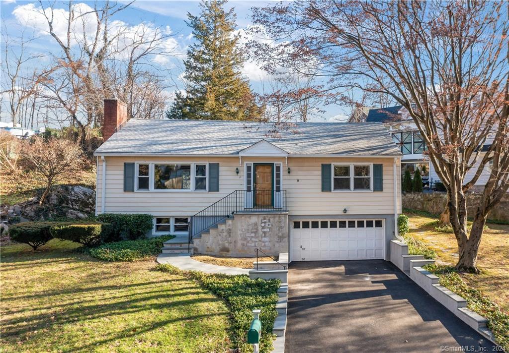 17 Field Road, Greenwich, Connecticut Residential for sale, 170618191