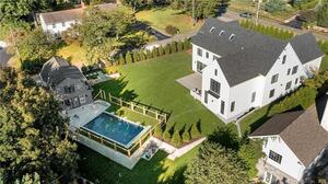 1 Ivanhoe Lane