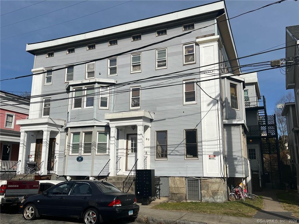 13 Unit multi-family in heart of downtown New London. 12 Units rented. One unit available, gutted and ready for buildout. 3-Story building approximately 2,308 SF per floor. Full basement: 2,264 SF. Parking behind building and on street. NOI approximately $70,780. 7 CAP. Just steps from restaurants, galleries, waterfront park, ferries and train station in New London's downtown historic district.
