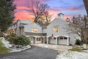 6 Elmwood Road