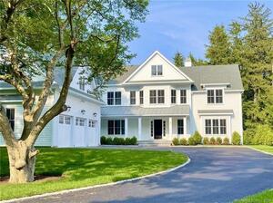 132 Leroy Avenue