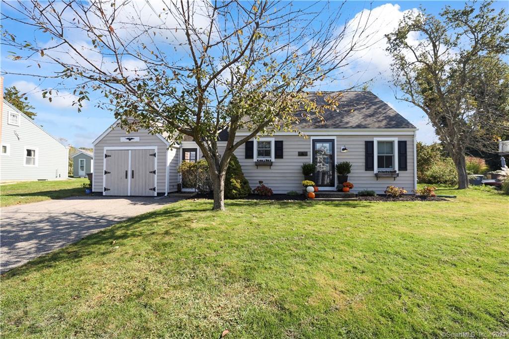 6 Indian Rock Road, East Lyme, (Niantic), CT, 06357 MLS 170622412