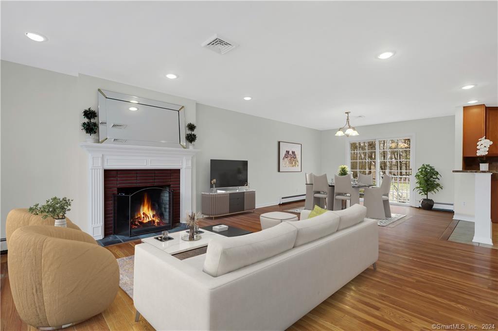 121 Porters Hill Road — exterior photo