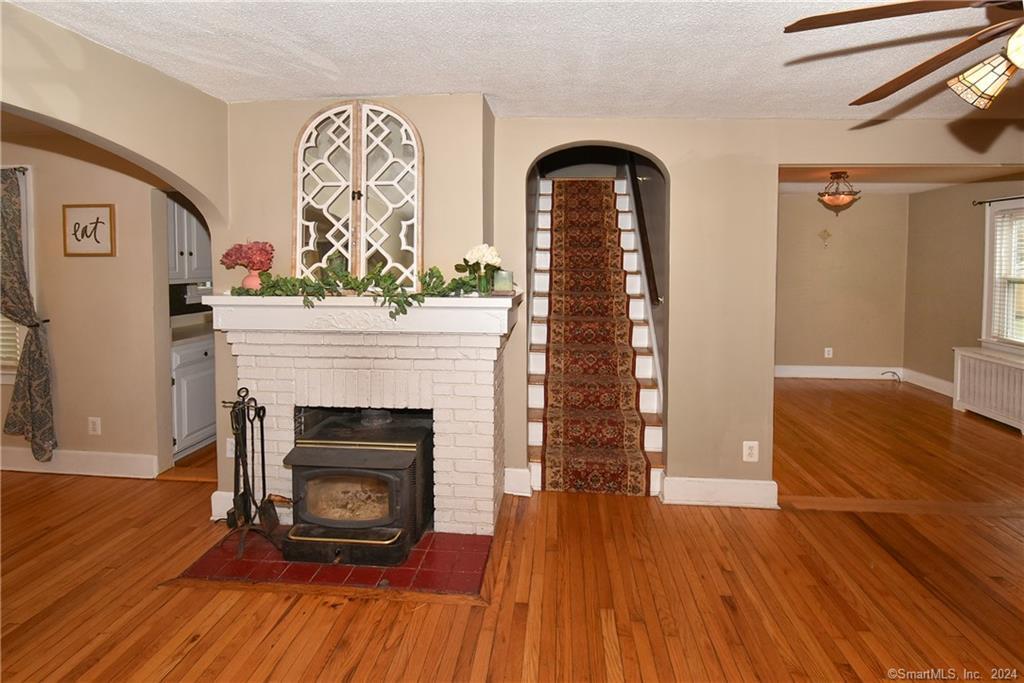 27 Lawton Avenue, Newington, CT 06111 - Thumbnail 5