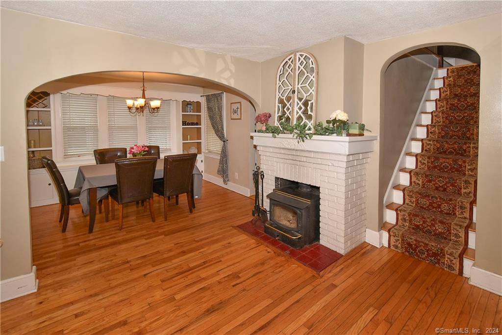 27 Lawton Avenue, Newington, CT 06111 - Thumbnail 6
