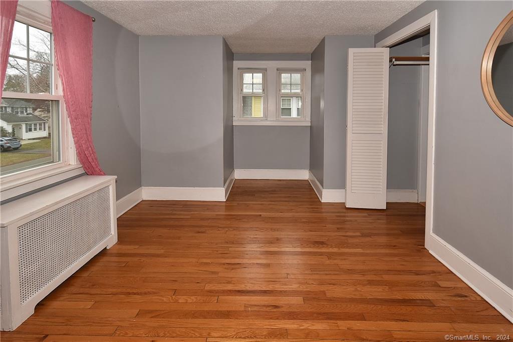 27 Lawton Avenue, Newington, CT 06111 - Thumbnail 22