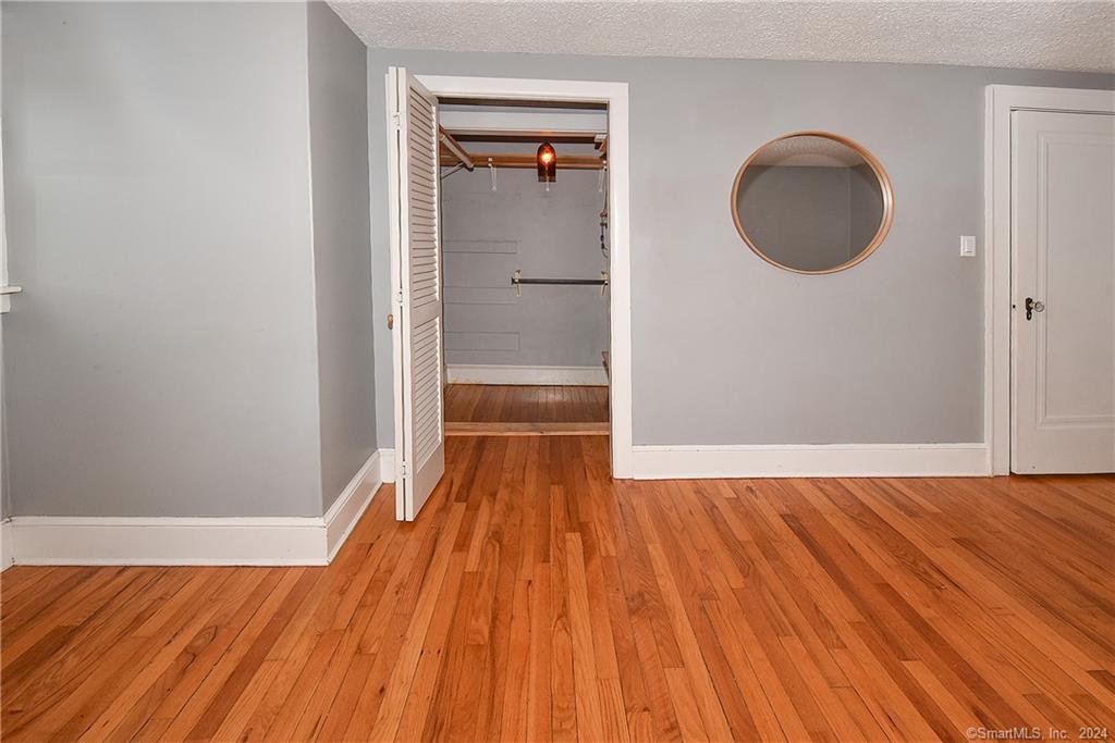 27 Lawton Avenue, Newington, CT 06111 - Thumbnail 24