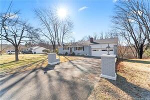 5 Brassie Road