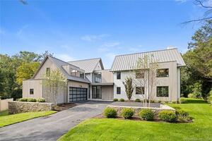 73 Richmondville Avenue