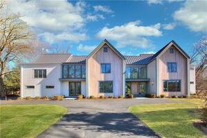 119 Compo Road