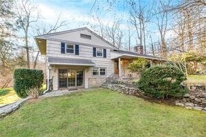 5 Mcfadden Drive
