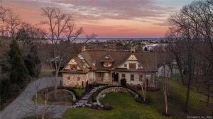 3 Skytop Drive