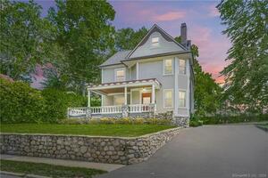 33 Glen Terrace