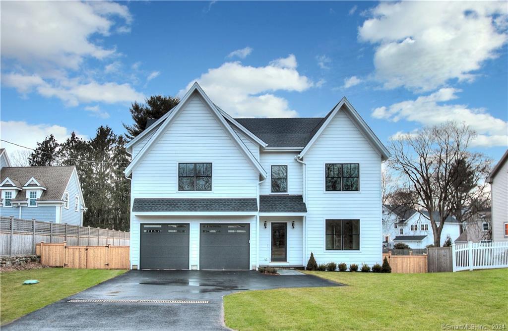23 Bulkley Avenue — exterior photo