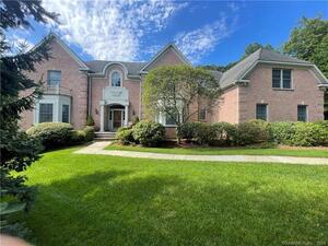 218 Lake Drive