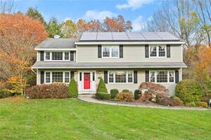 44 Holmes Road