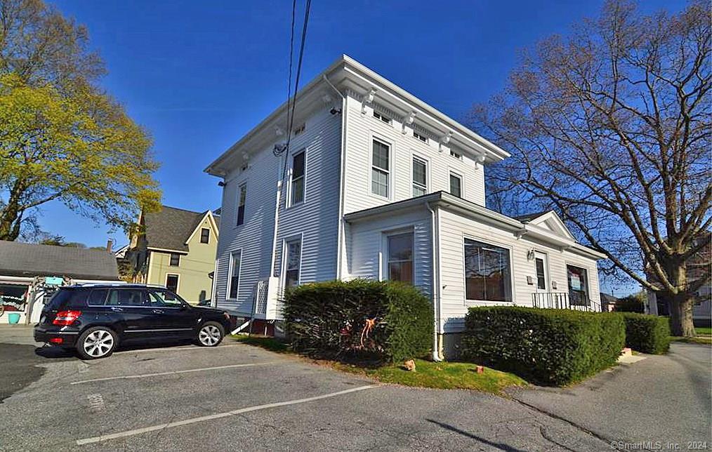 31 Broadway, Stonington, 06355, ,Commercial For Lease,For Rent,Broadway,170626109