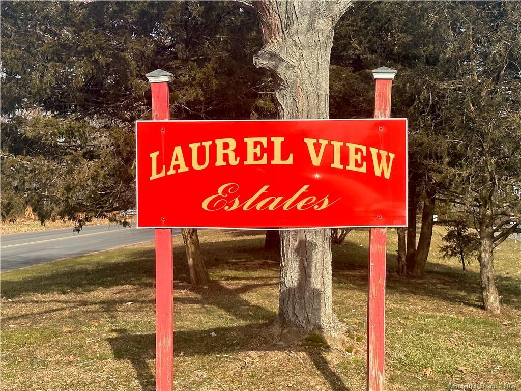 43 Laurel Circle