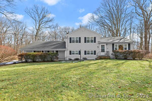 11 Driftwood Lane