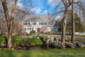 24 Wild Duck Road