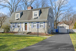 19 Deerfield Drive