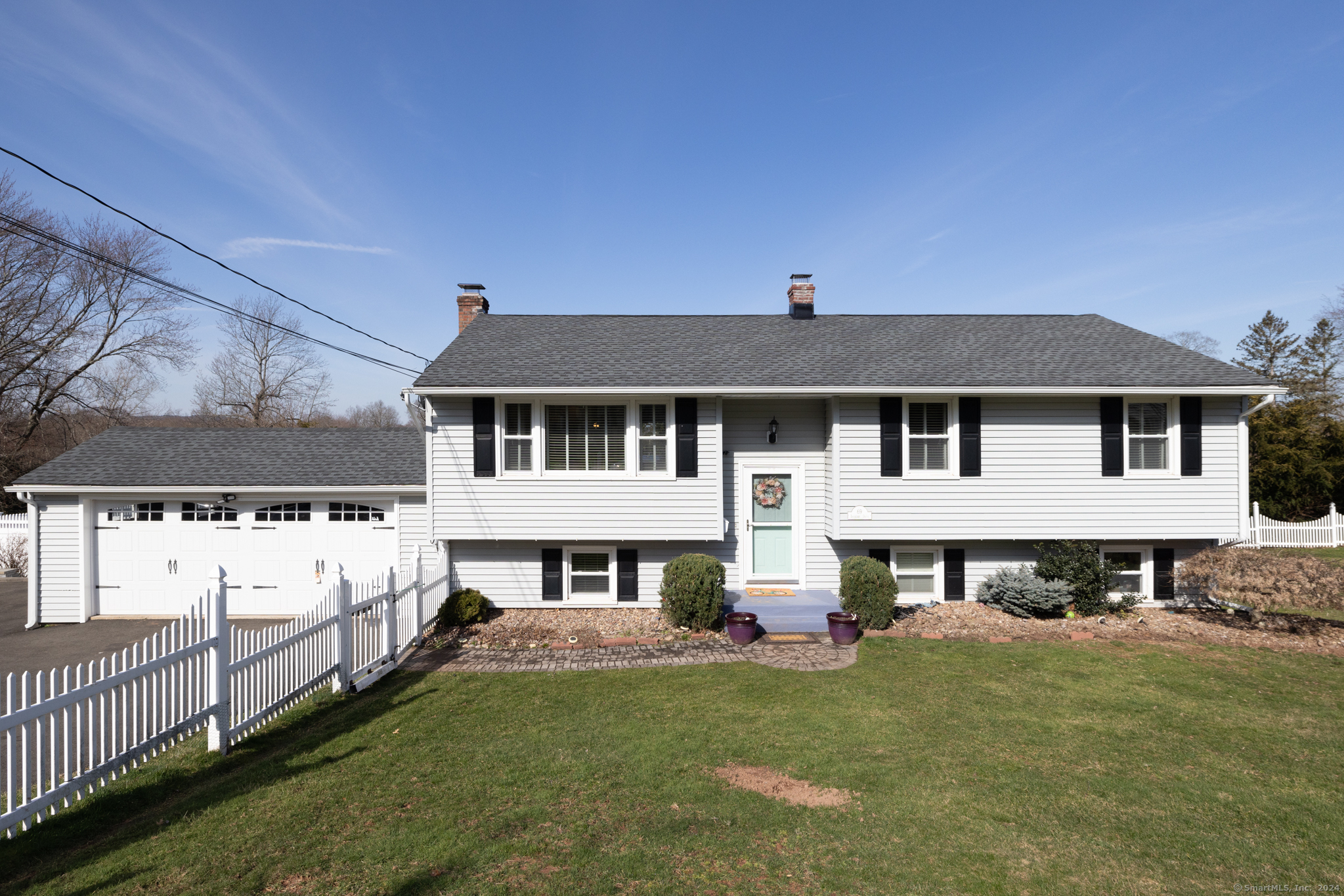 69 Bayberry Drive, Wallingford, CT 06492