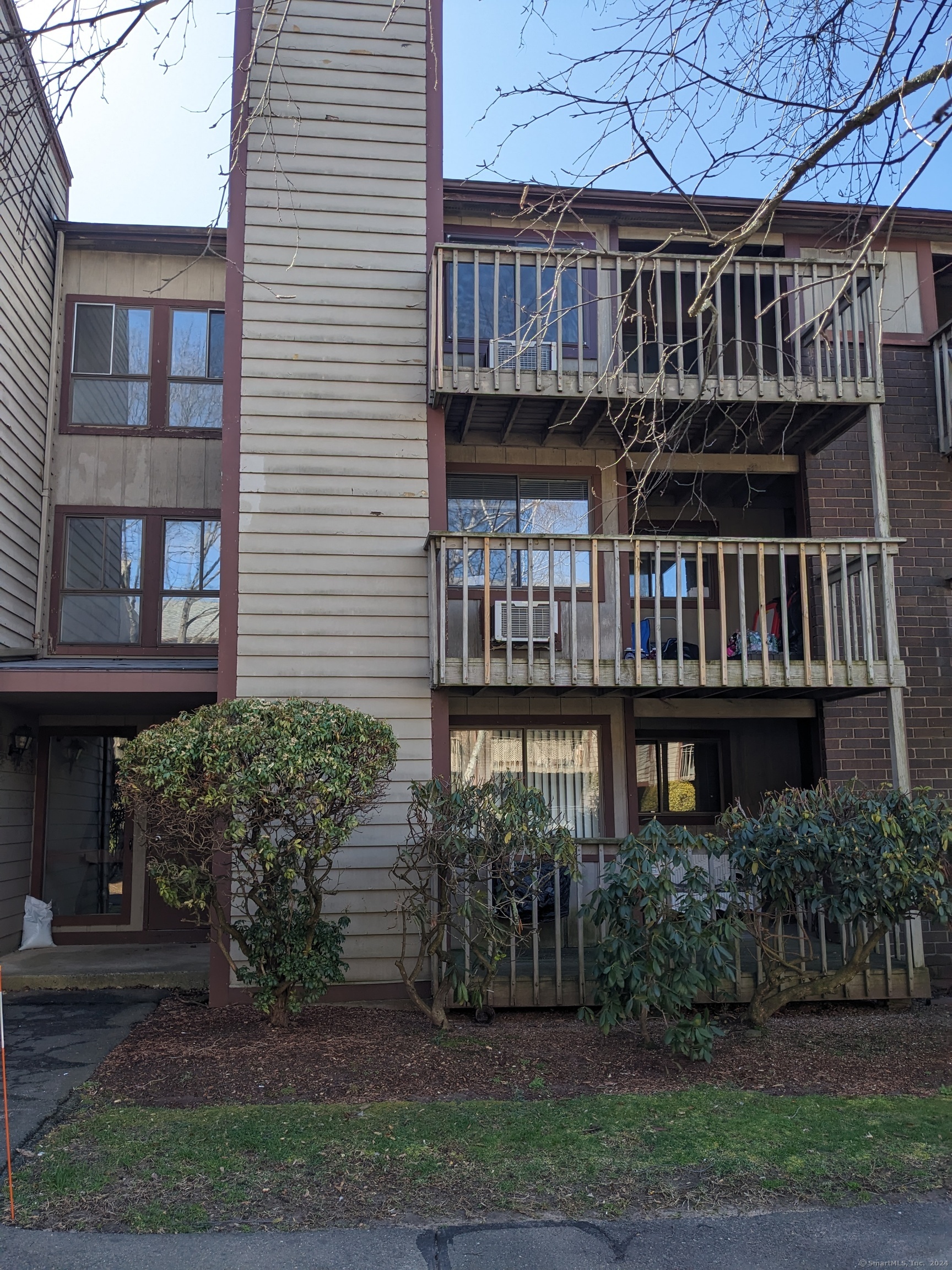 Photo of 130 Coe Avenue #12, East Haven, CT 06512