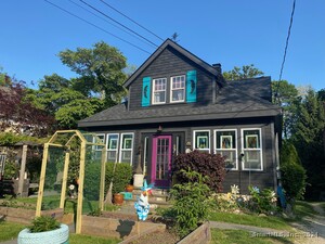 50 Soundview Avenue