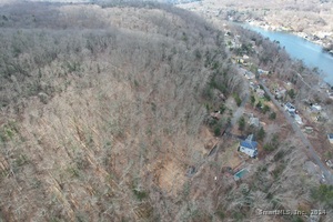 Homes for sale in Newtown, CT | 30 Cedarhurst Trl, Newtown, CT 06482 | MLS# 24002609