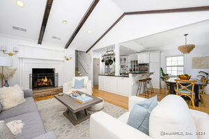 31 Dickinson Road