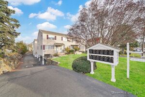 14 Ferris Avenue, Unit APT 4