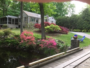 335 Newtown Turnpike