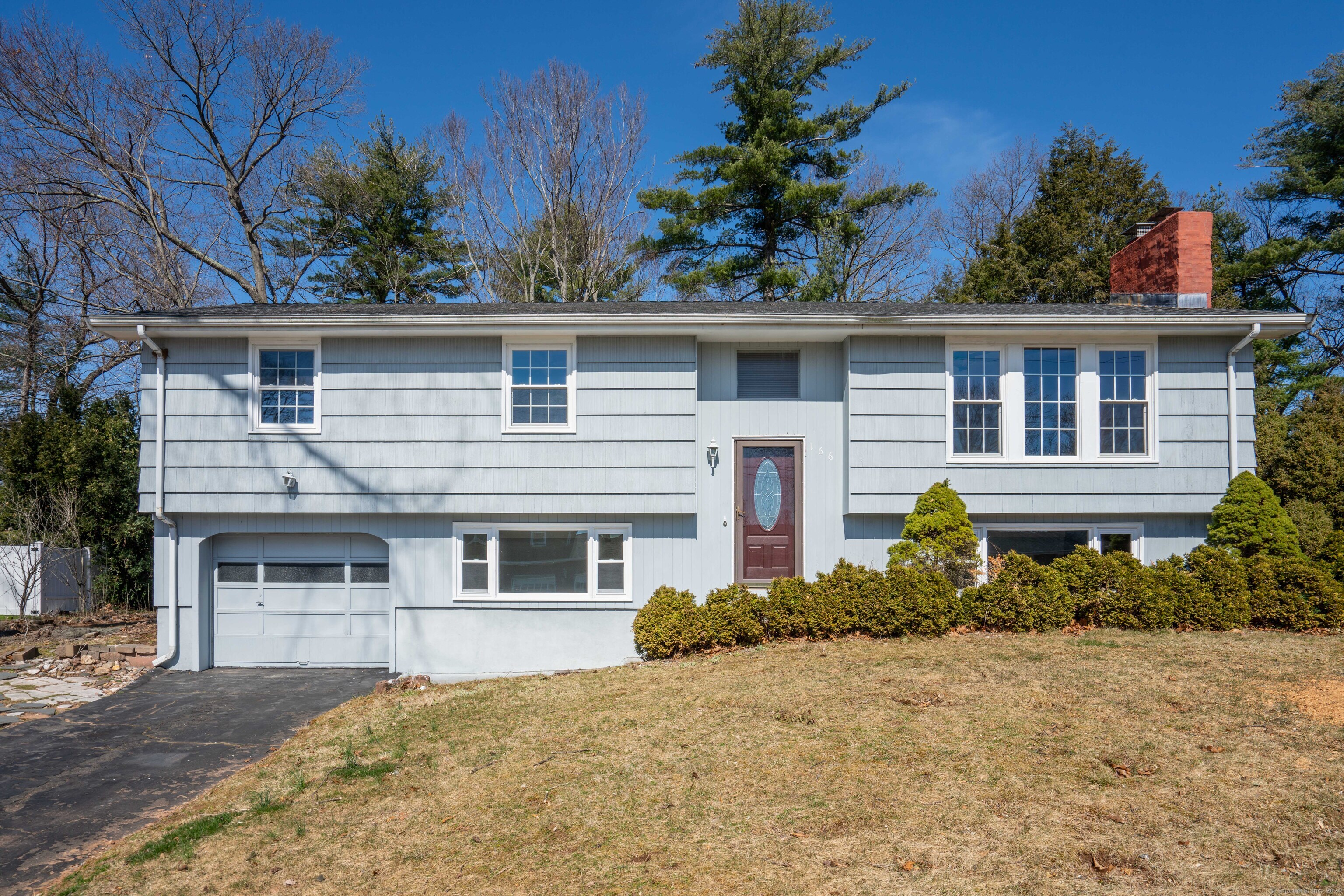 166 Timber Trail East Hartford CT