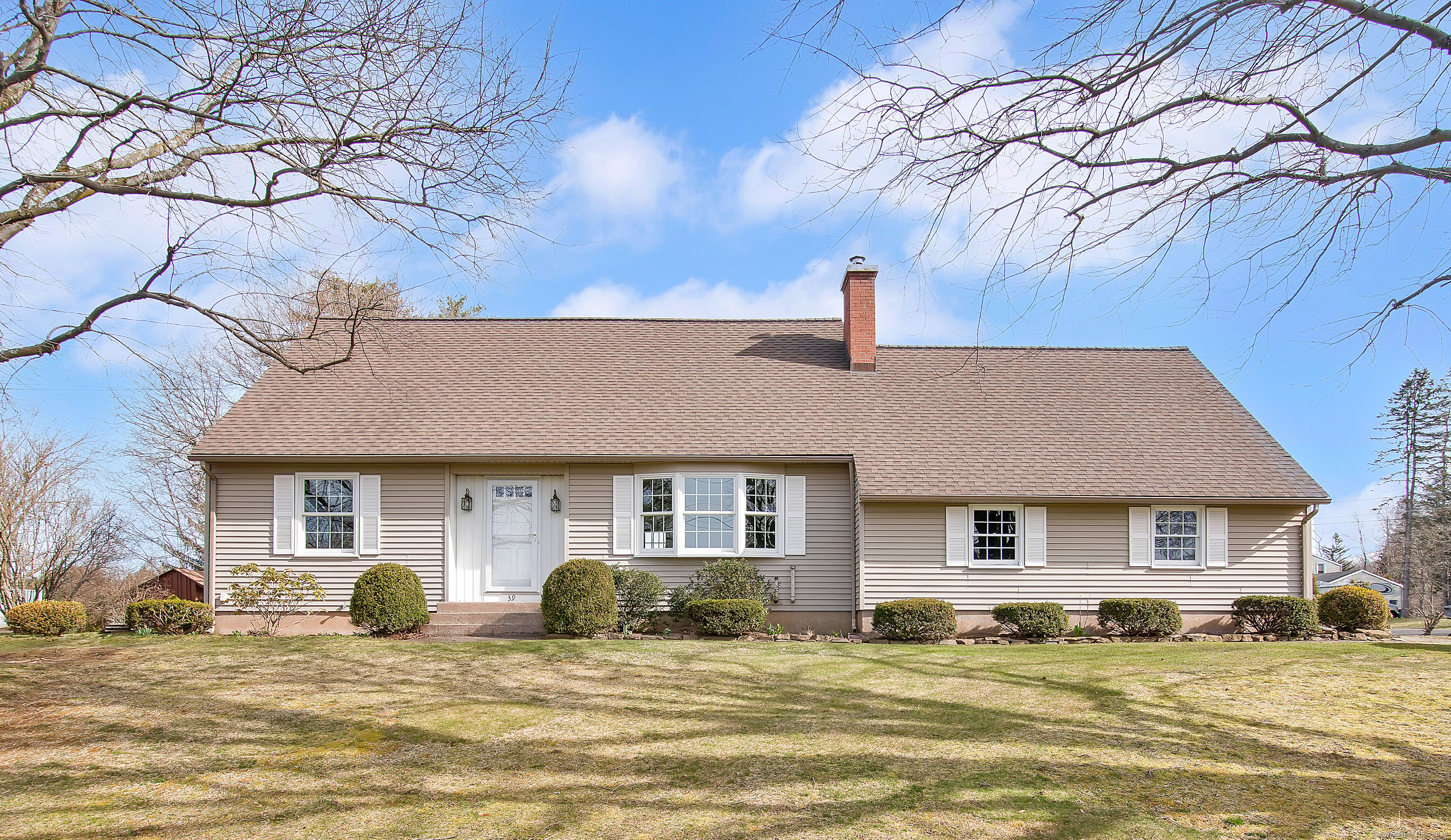 39 Stardust Drive Enfield CT