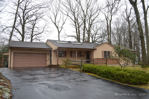 34 Glenwood Drive