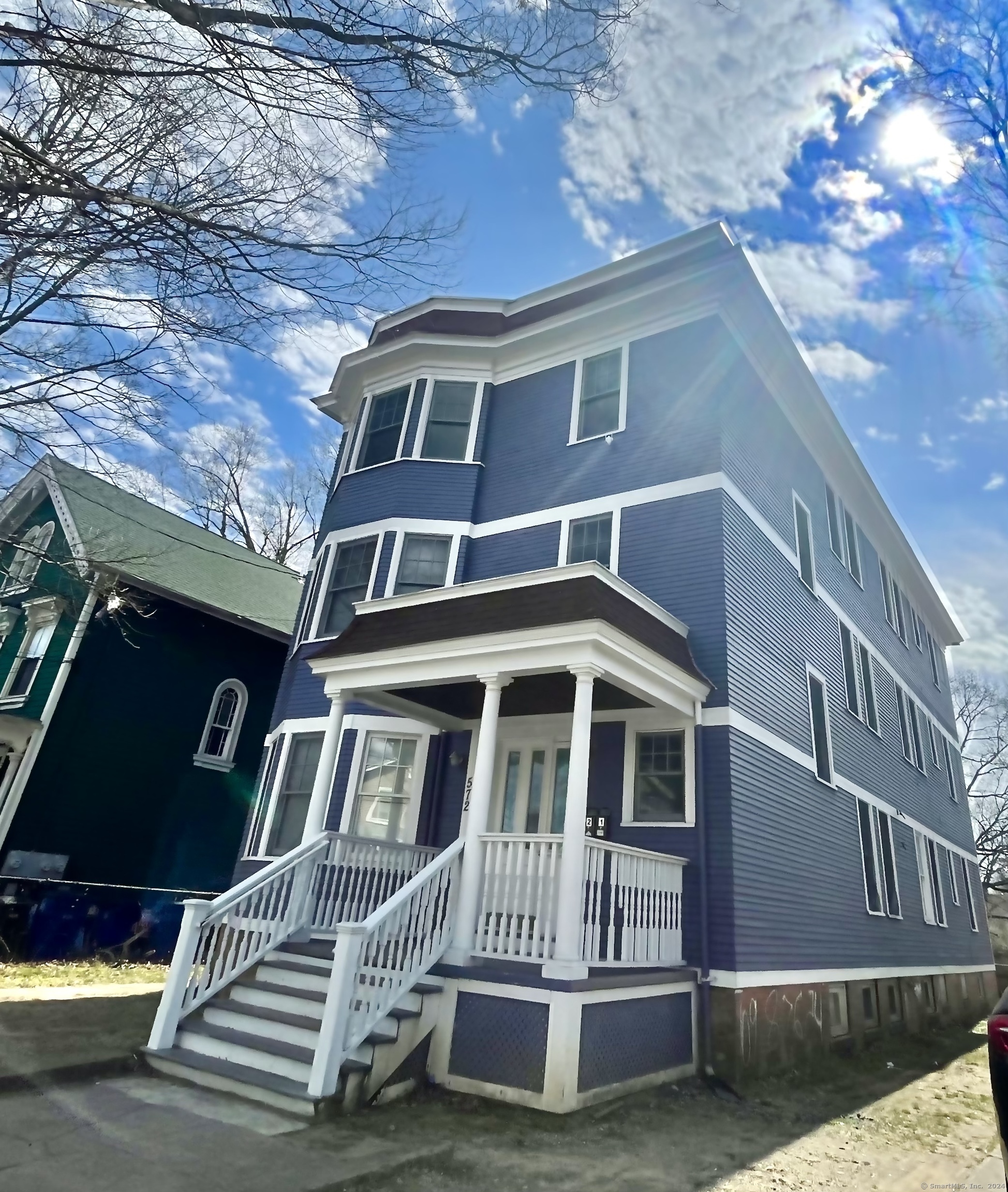 572 Elm, New Haven, Connecticut 06511